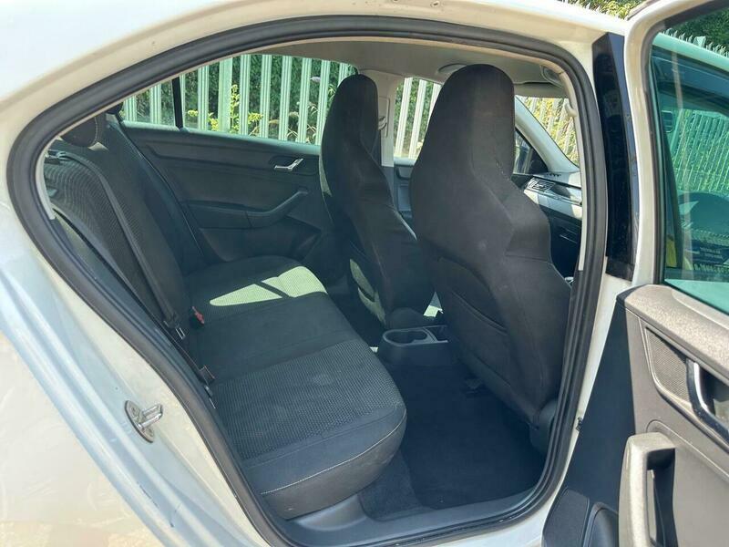 Skoda Rapid 1.2 Tsi 105 Black Edition Hatch Black #11