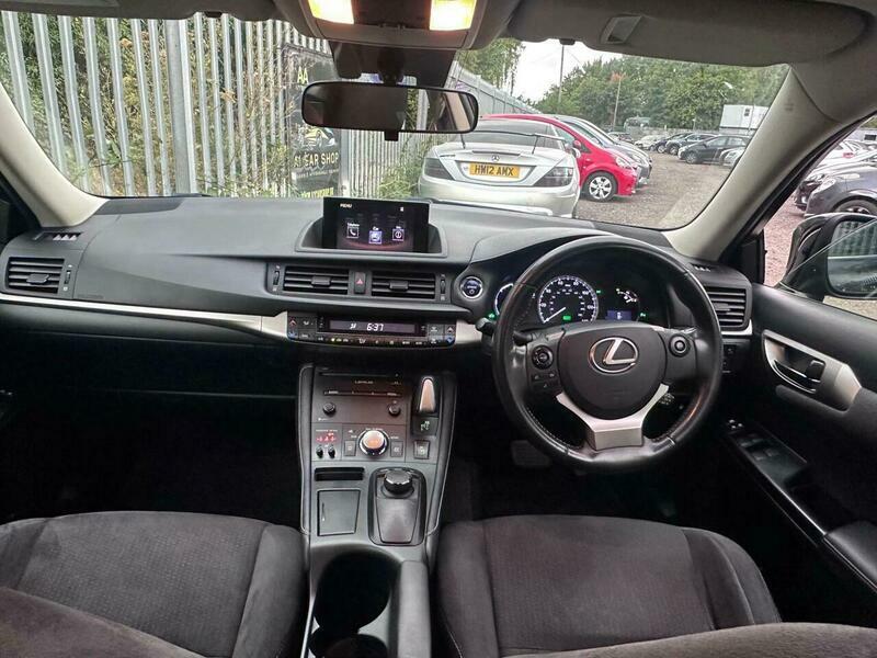Lexus CT Hatchback 1.8 200H Luxury Cvt Euro 6 Ss Pet White #18