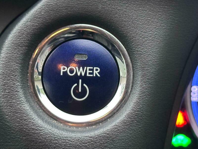 Lexus CT Hatchback 1.8 200H Luxury Cvt Euro 6 Ss Pet White #42