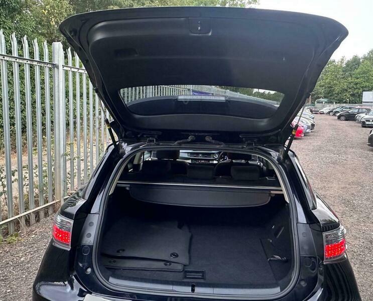 Lexus CT Hatchback 1.8 200H Luxury Cvt Euro 6 Ss Pet White #44