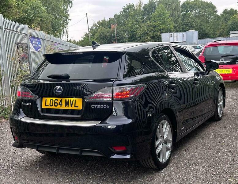 Lexus CT Hatchback 1.8 200H Luxury Cvt Euro 6 Ss Pet White #15