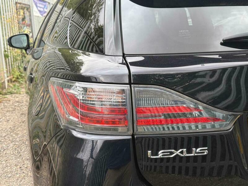 Lexus CT Hatchback 1.8 200H Luxury Cvt Euro 6 Ss Pet White #48