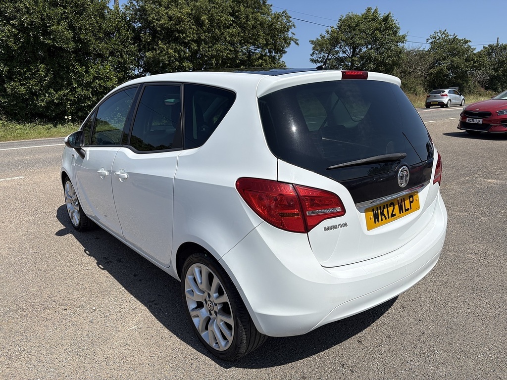 Vauxhall Meriva Exclusiv Limited Edition White #2