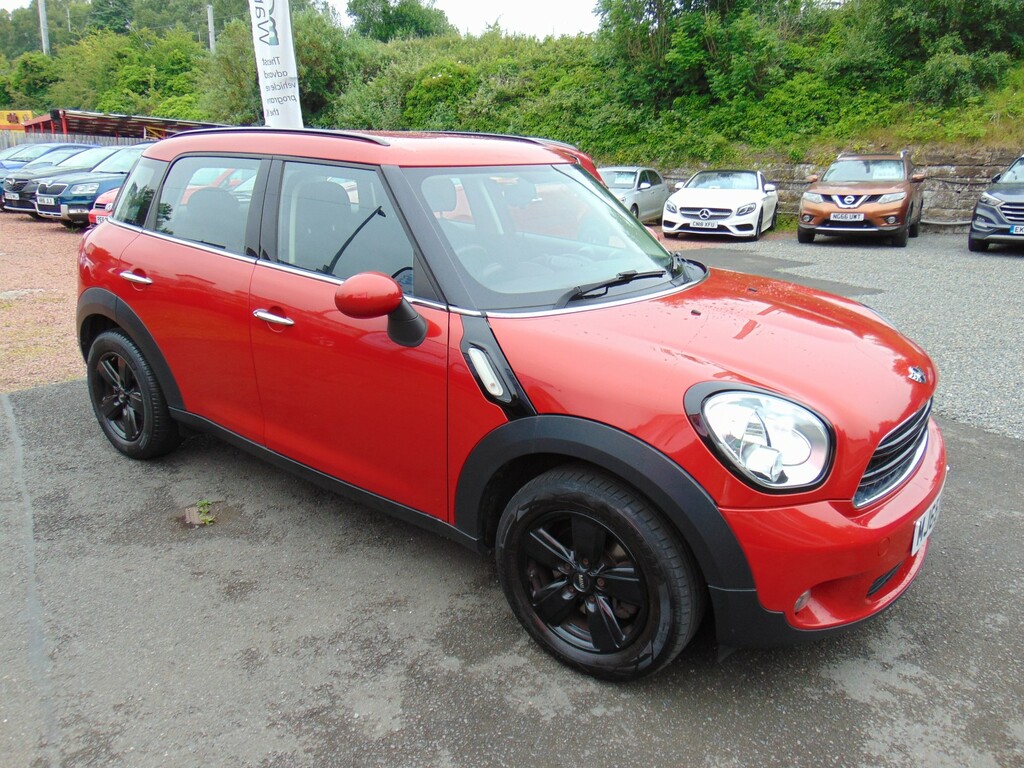 Mini Countryman Suv 1.6 Cooper Countryman Mot March 2027 9 Ser MJ65MTV Red