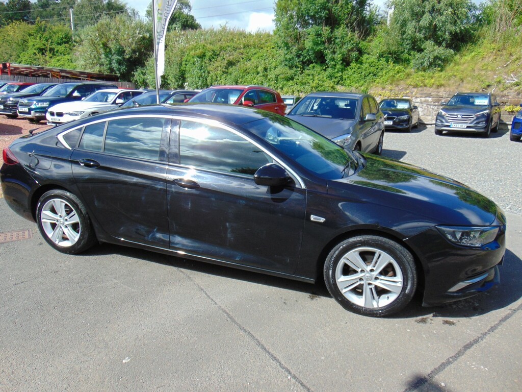 Vauxhall Insignia 1.6 Turbo D Ecotec Tech Line Nav Mot June 2027 Black