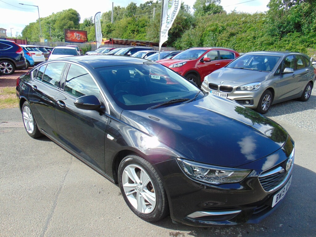 Vauxhall Insignia 1.6 Turbo D Ecotec Tech Line Nav Mot June 2027 Black #3