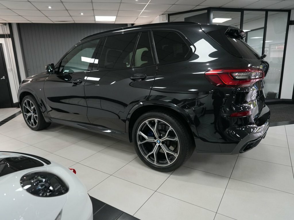BMW X5 3L M Sport YS69FOM Black #6