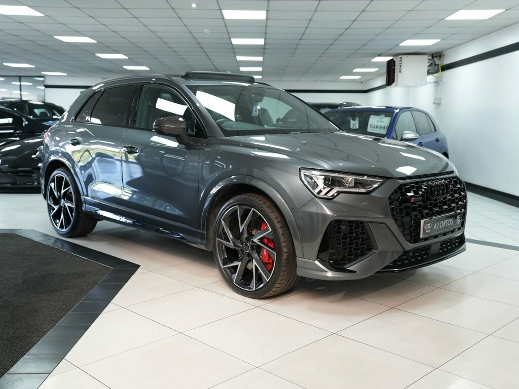Audi RS Q3 2.5L Vorsprung Grey