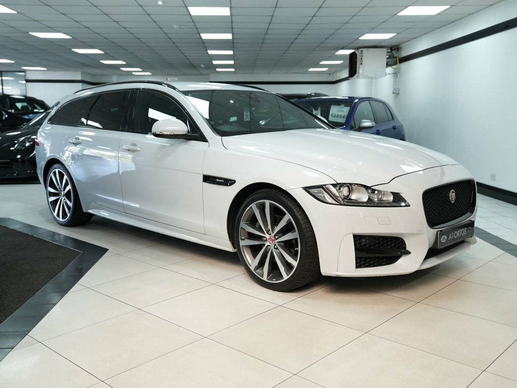 Jaguar XF 2L R-sport White