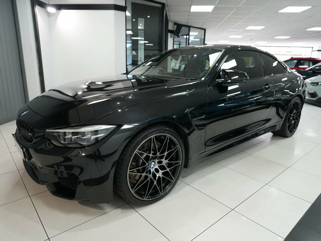 BMW M4 3L Competition Black #2