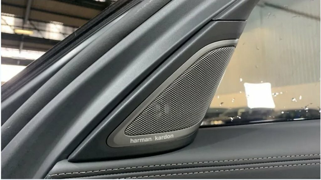 BMW 7 Series 3L M Sport Black #5