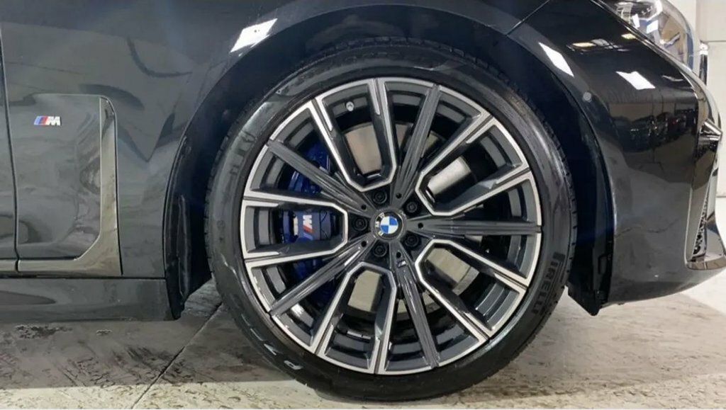 BMW 7 Series 3L M Sport Black #6
