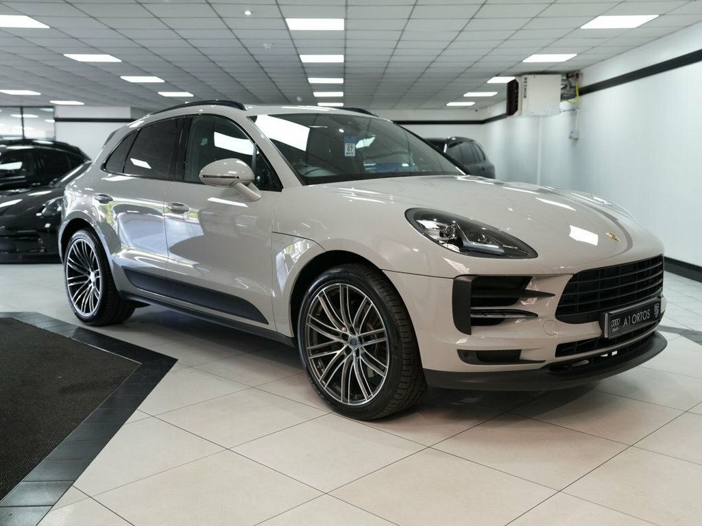 Porsche Macan 3L S Grey