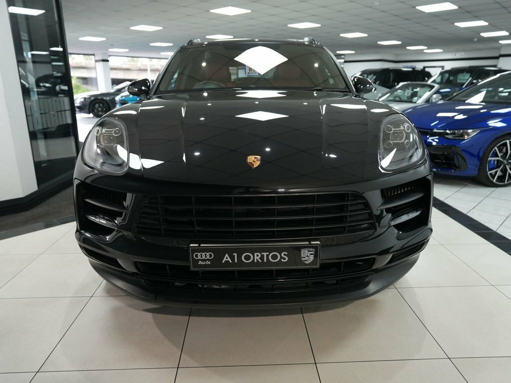 Porsche Macan Macan S Black #2