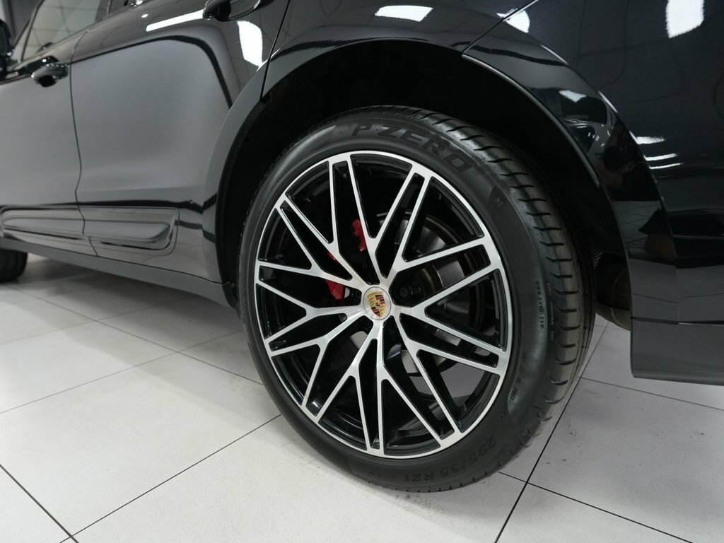 Porsche Macan 2.9L S AK23NYU Black #6