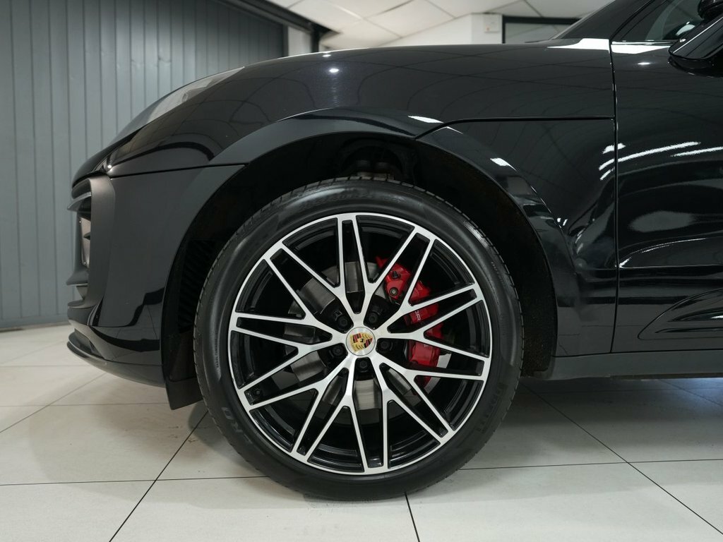 Porsche Macan 2.9L S AK23NYU Black #5