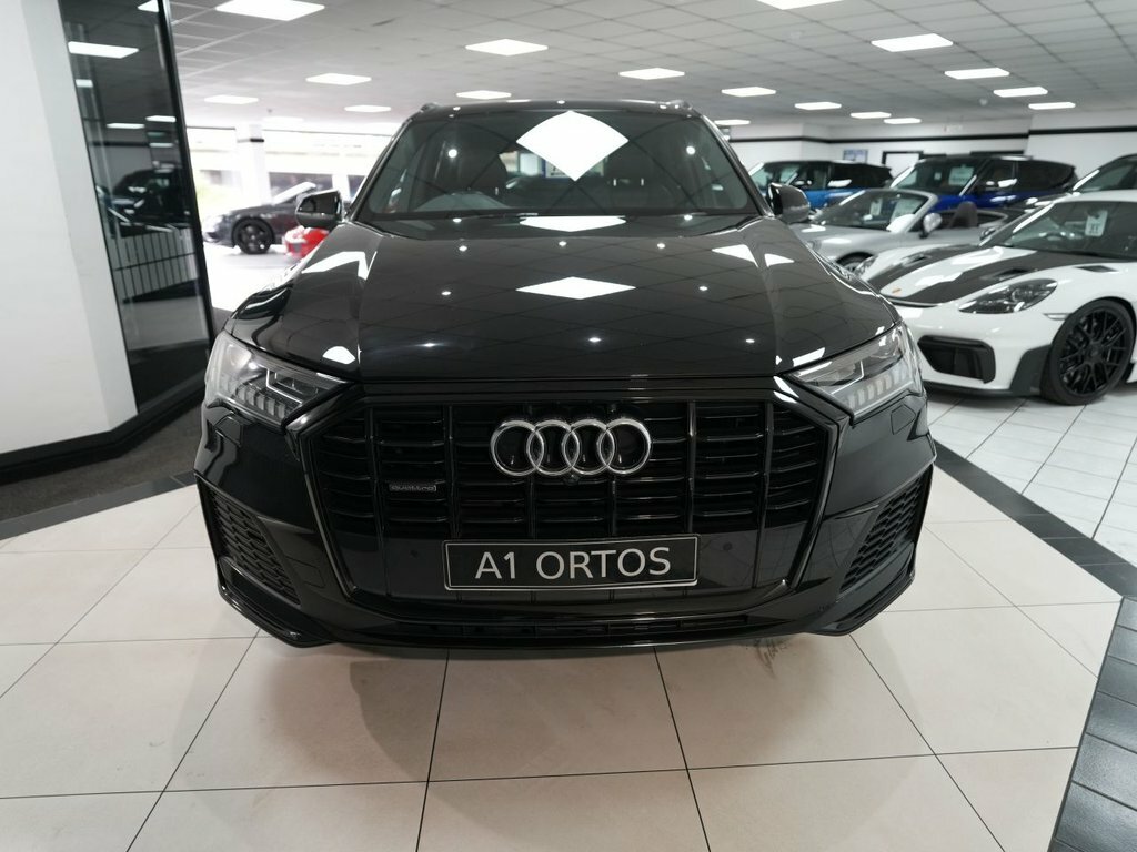 Audi Q7 3L S Line Black #2