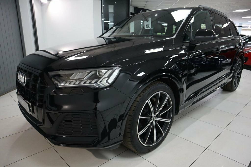 Audi Q7 3L S Line Black #4