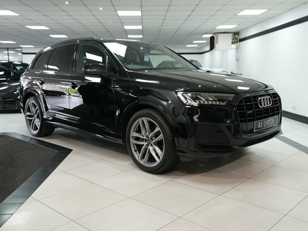 Audi Q7 3L S Line Black