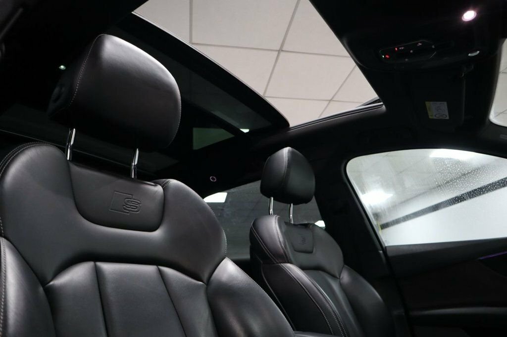 Audi Q7 3L S Line Black #3