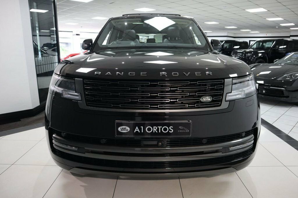 Land Rover Range Rover 3L Hse Black #2