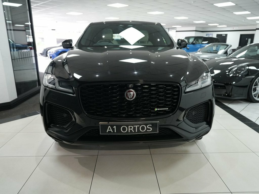 Jaguar F-Pace 2L R-dynamic S Black #2