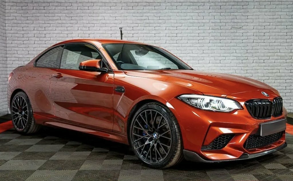 BMW M2 3L Competition Orange