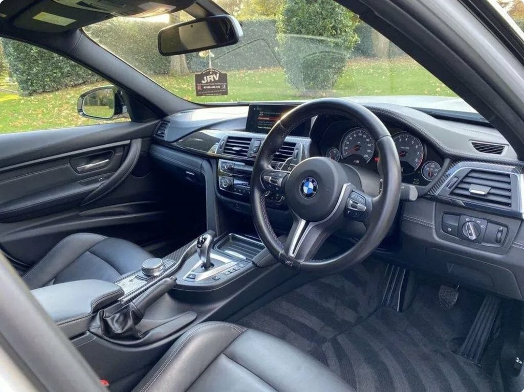 BMW M3 3L Competition White #3