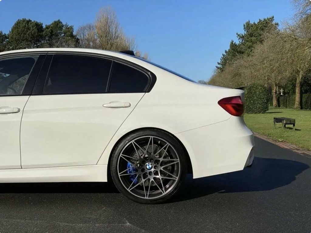 BMW M3 M3 Saloon Competition Package 3.0 White #15