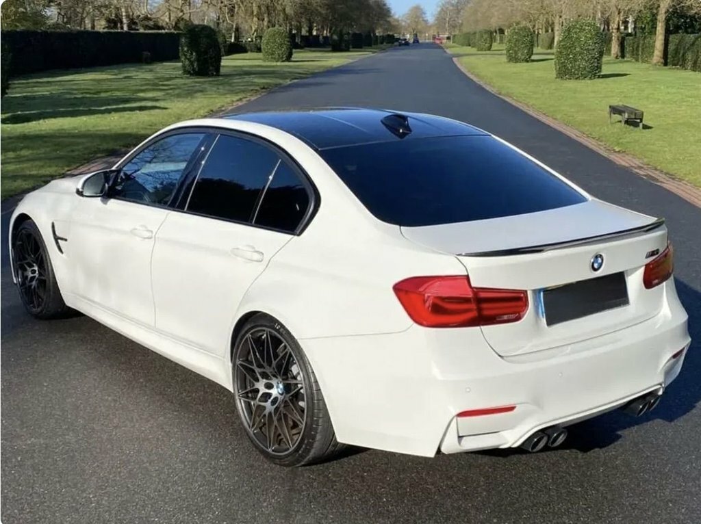 BMW M3 3L Competition White #2