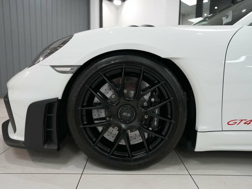 Porsche 718 Cayman 4L Gtrs White #2
