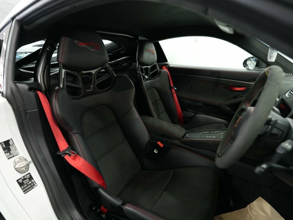 Porsche 718 Cayman 4L Gtrs White #4
