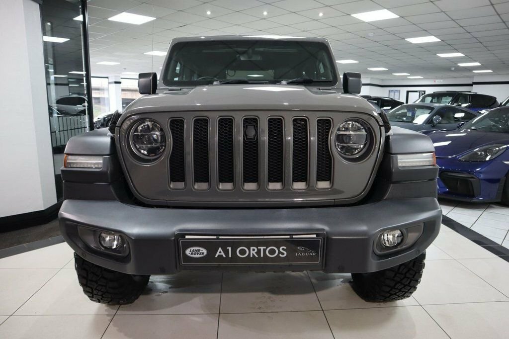 Jeep Wrangler 2L Rubicon Grey #2