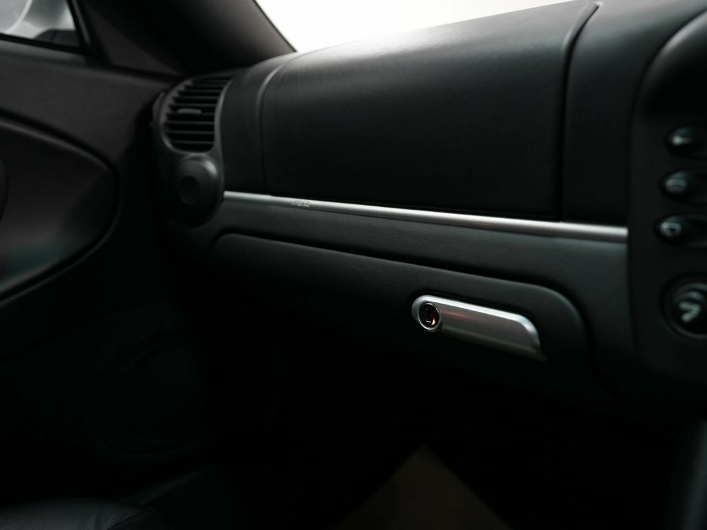 Porsche 911 911 Carrera 2 Silver #26