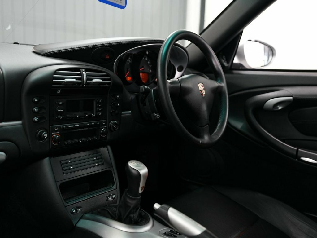 Porsche 911 911 Carrera 2 Silver #36