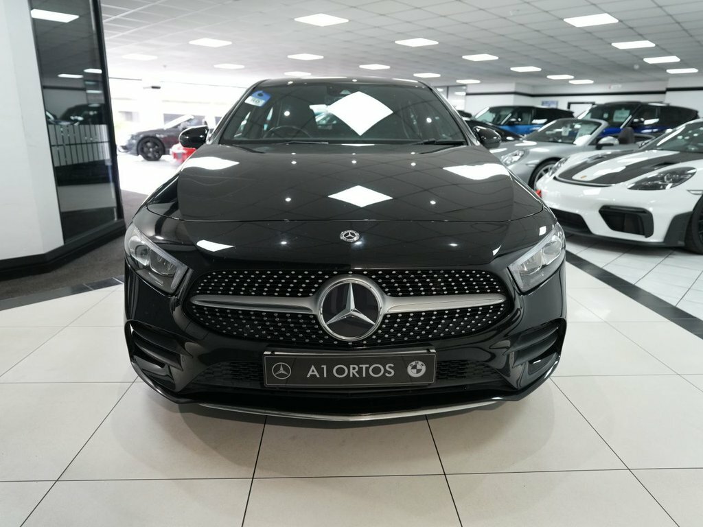 Mercedes-Benz A Class 1.3L Amg Line Black #2