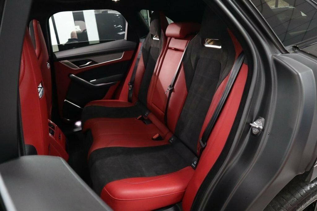 Jaguar F-Pace 2.0 P250 R-dynamic Hse Awd Estate #24