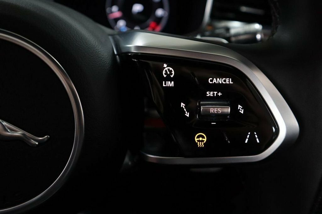 Jaguar F-Pace 2.0 P250 R-dynamic Hse Awd Estate #30