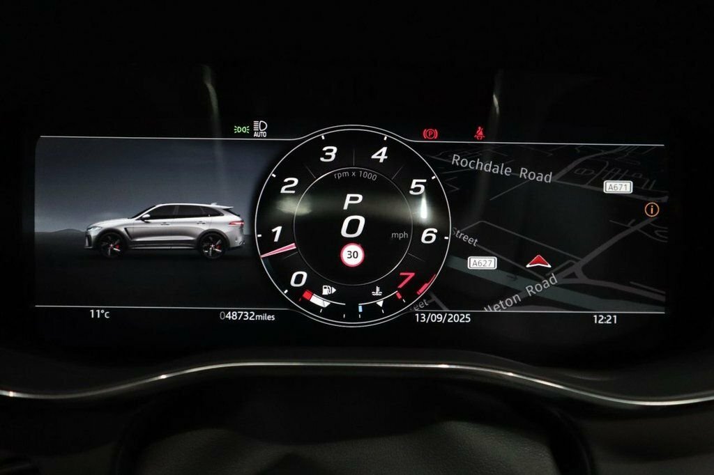 Jaguar F-Pace 2.0 P250 R-dynamic Hse Awd Estate #33