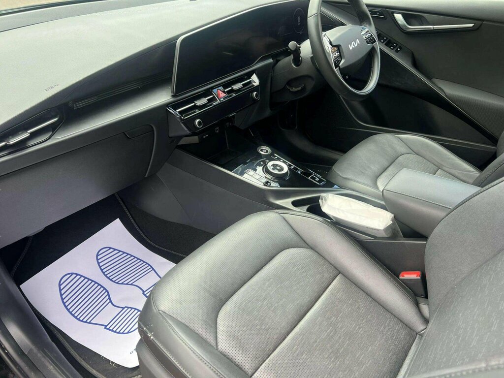 Kia e-Niro Kia Niro 64.8Kwh 4 Suv 201 Bhp Grey #15