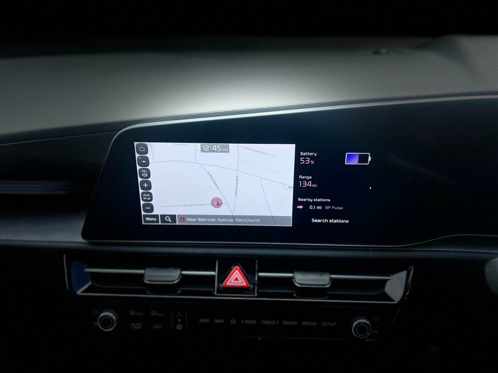 Kia e-Niro Kia Niro 64.8Kwh 4 Suv 201 Bhp Grey #32