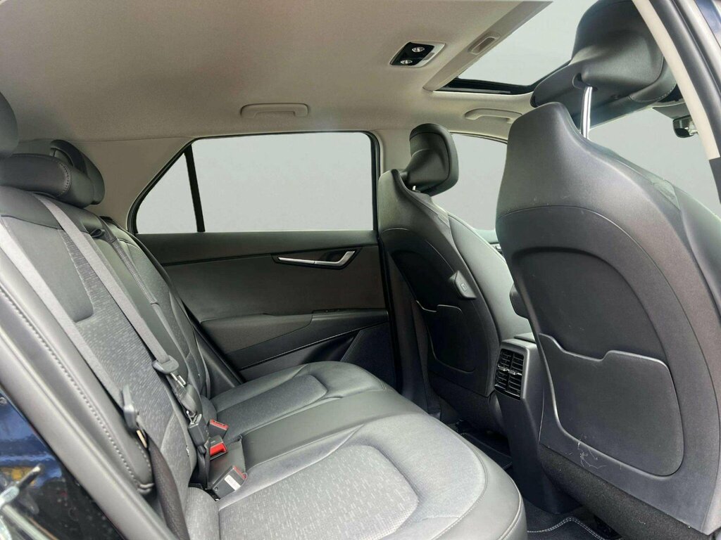 Kia e-Niro Kia Niro 64.8Kwh 4 Suv 201 Bhp Grey #8