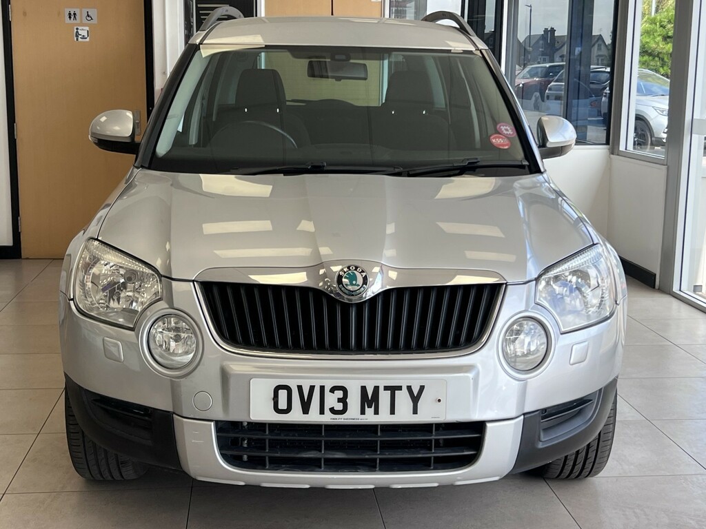 Skoda Yeti 1.2 Tsi Se Plus Silver #2