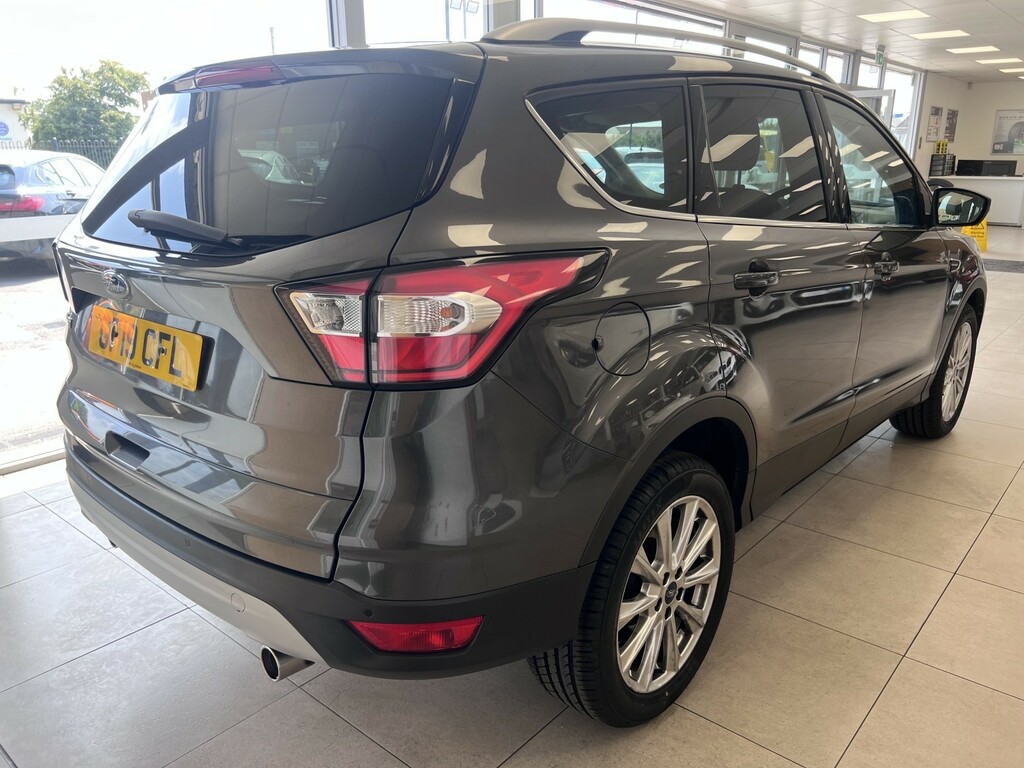Ford Kuga 2.0 Tdci Ecoblue Titanium Edition Grey #5