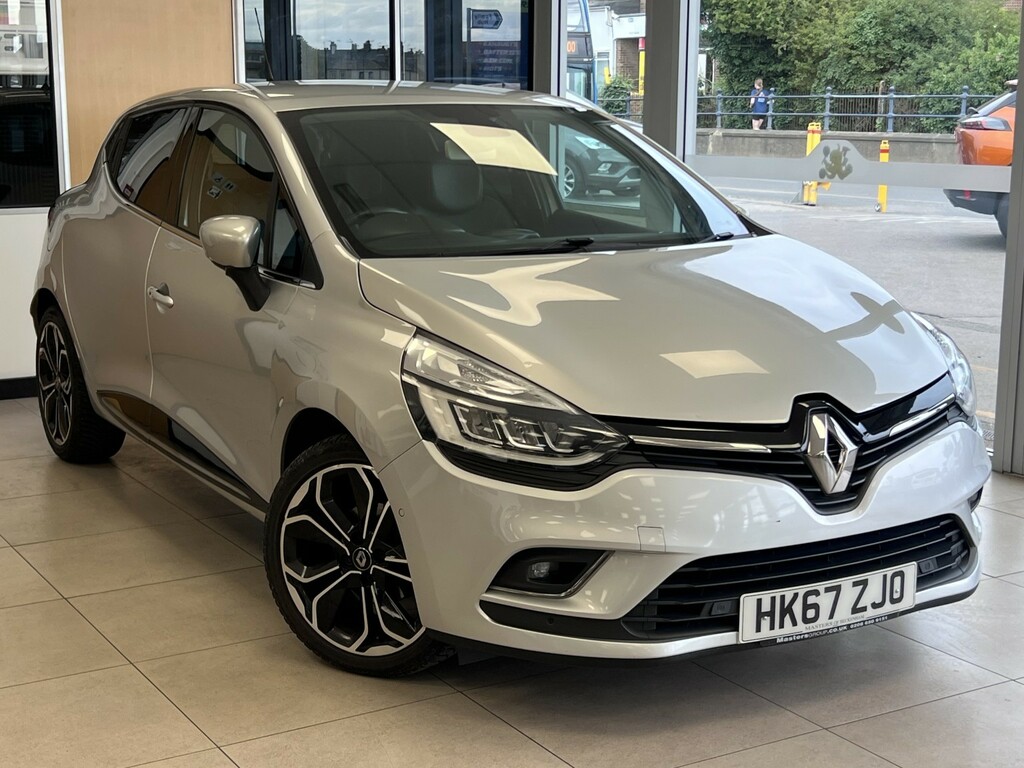Renault Clio 0.9 Signature Nav Tce 90 Silver