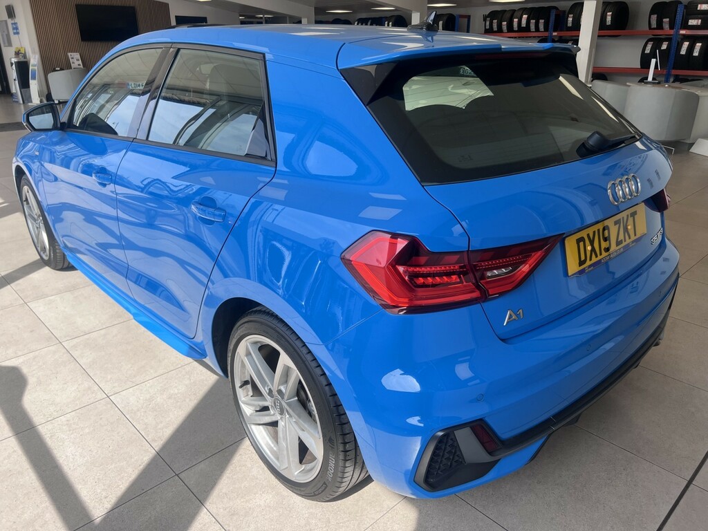 Audi A1 1.5 Tfsi 35 S Line Blue #5