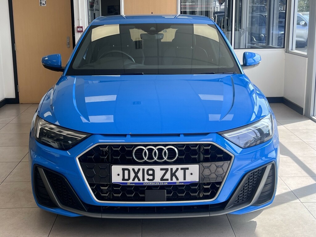 Audi A1 1.5 Tfsi 35 S Line Blue #2