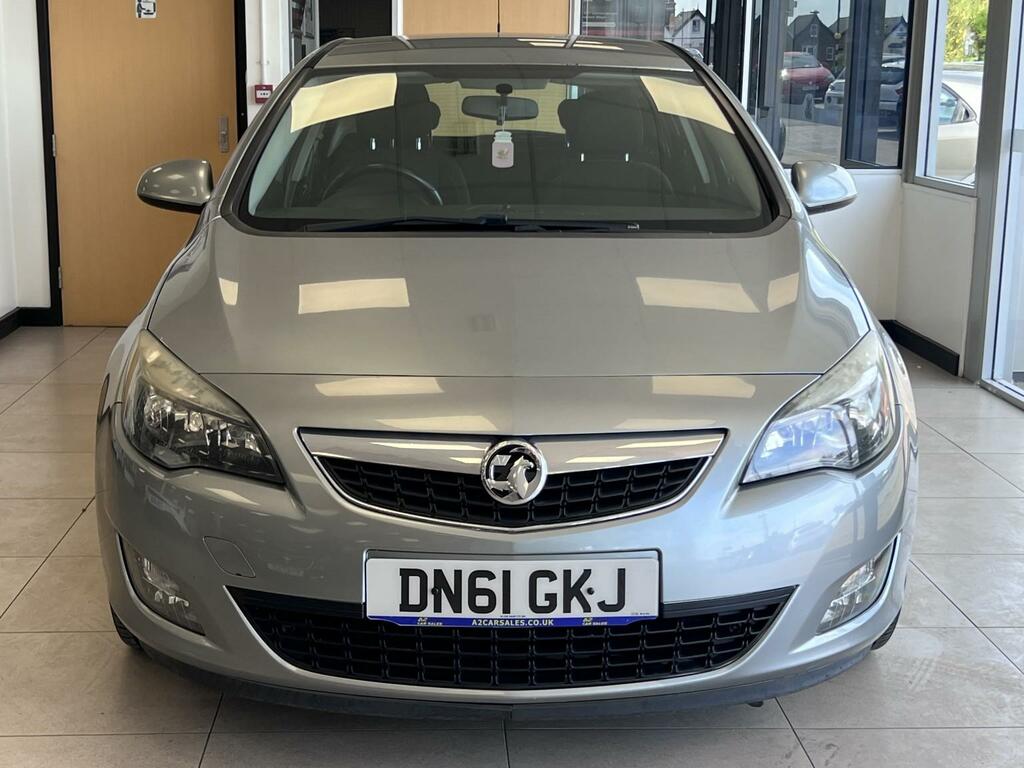 Vauxhall Astra 1.6 16V Sri Silver #2