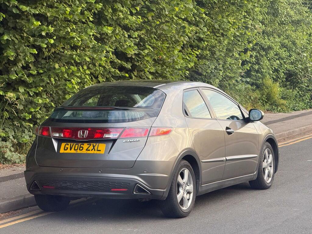 Honda Civic Hatchback 1.8 I-vtec Es I-shift 200606 Grey #6