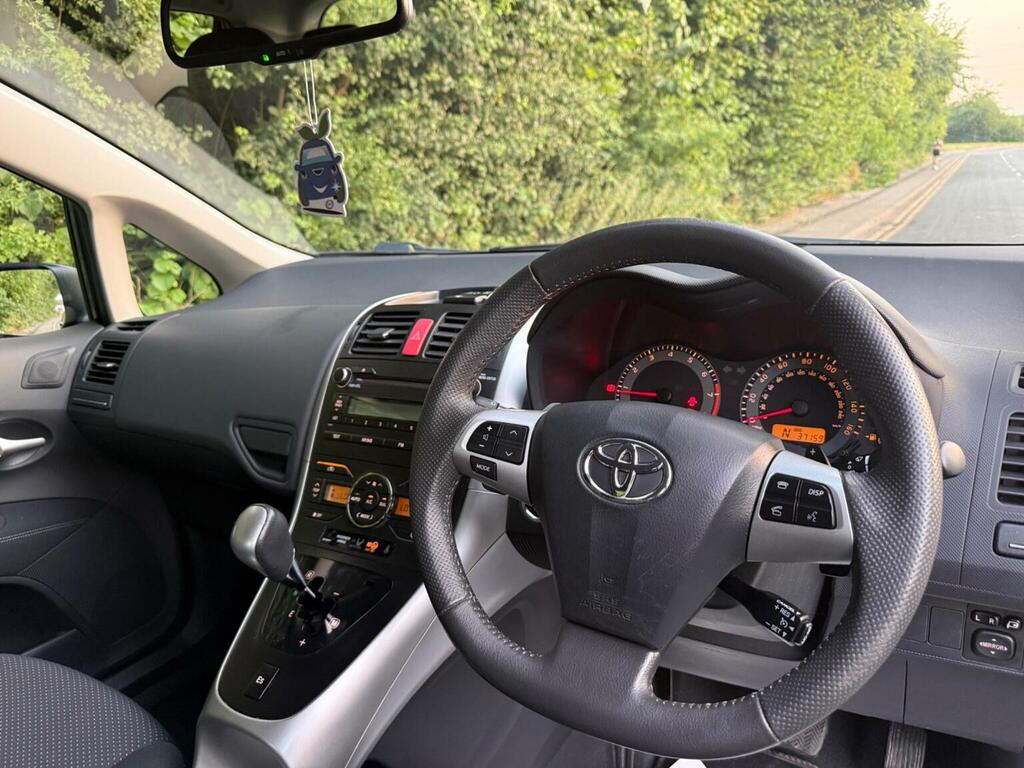 Toyota Auris 1.8 Vvt-h T Spirit Cvt Euro 5 S S Black #15
